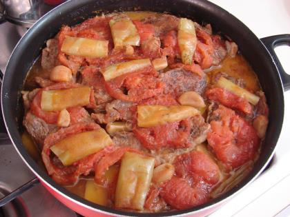 Tencerede Sebzeli Et Yemeği