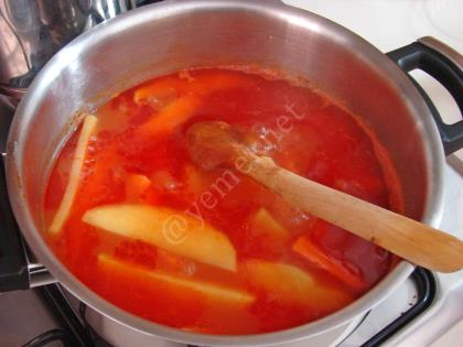 Terbiyeli Sebzeli Pirinçli Sulu Köfte Yemeği