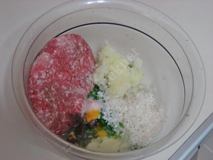 Fırında Pirinçli Köfte