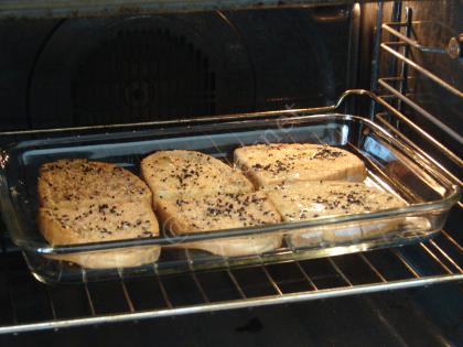 Fırında Yumurtalı Ekmek