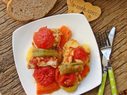 Tencerede Sebzeli Tavuk Yemeği