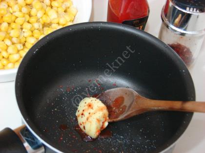 Bardakta Acılı Mısır