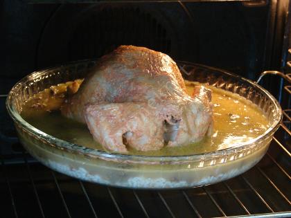 Fırında İç Pilavlı Bütün Tavuk