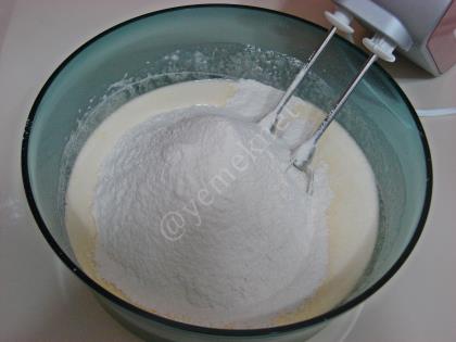 Limon Soslu Limonlu Kek