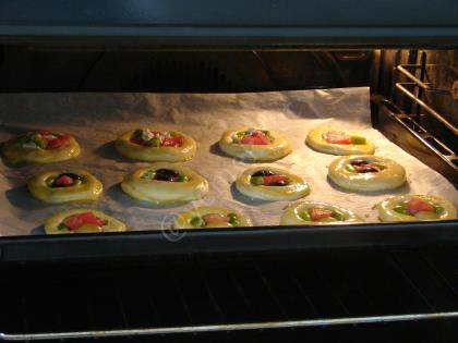 Pastane Usulü Minik Pizza