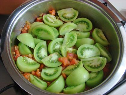 Pirinçli Yeşil Domates Yemeği