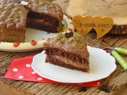 Çikolatalı Yaş Pasta
