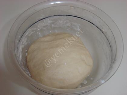 Karnıyarık Poğaça