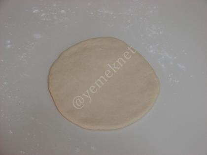 Karnıyarık Poğaça