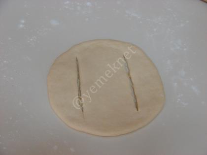 Karnıyarık Poğaça