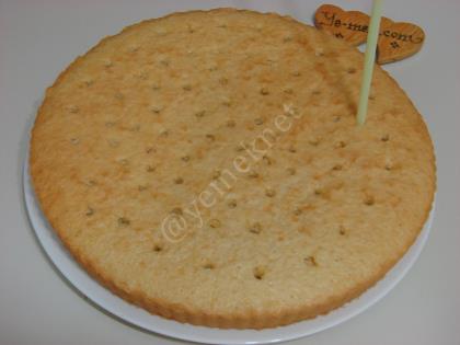 Şişleme Pasta (Dürtme Kek)