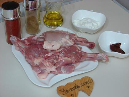 Tavada Soslu Tavuk Pirzola