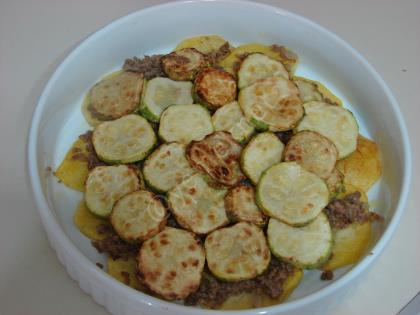 Fırında Beşamel Soslu Kıymalı Sebzeli Oturtma