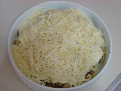 Fırında Beşamel Soslu Kıymalı Sebzeli Oturtma