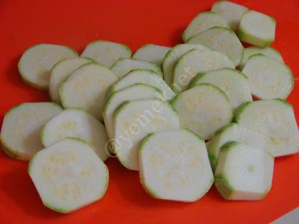 Fırında Beşamel Soslu Kıymalı Sebzeli Oturtma