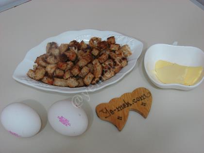 Fırında Kıtır Ekmekli Yumurta