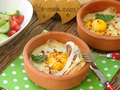 Fırında Sucuklu Kaşarlı Yumurta