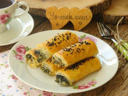 Ispanaklı Rulo Börek