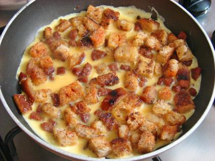 Kıtır Ekmekli Omlet