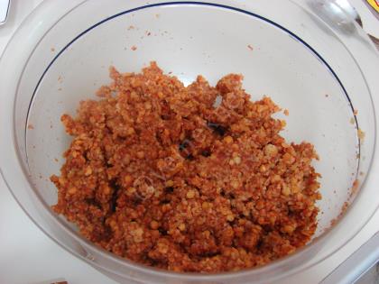 Mercimek Köftesi Çanakları