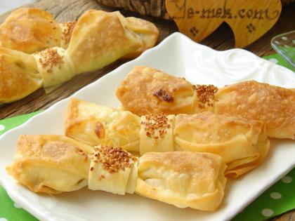 Peynirli Fiyonk Börek