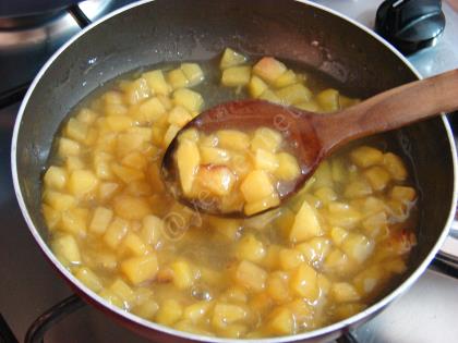 Şeftali Soslu Muhallebi