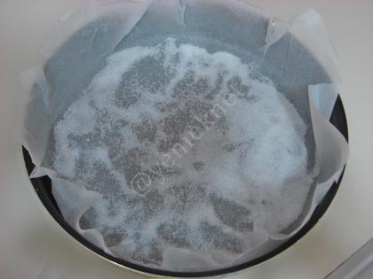 Şeftalili Alt Üst Kek