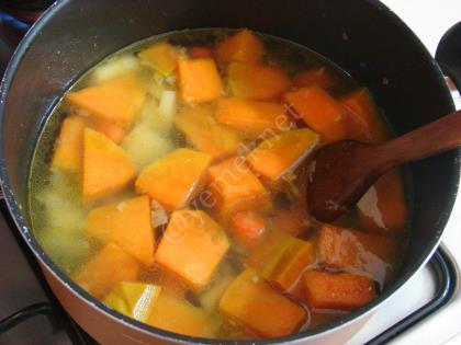 Balkabağı Çorbası