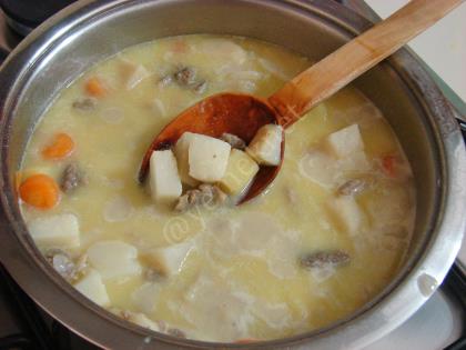 Etli Terbiyeli Kereviz Yemeği