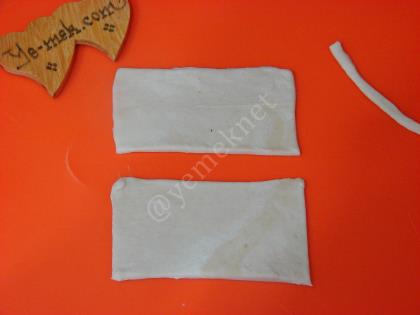 Milföyden Fiyonk Börek