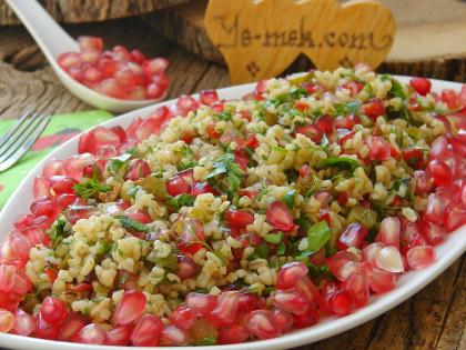 Narlı Bulgurlu Tabule Salatası