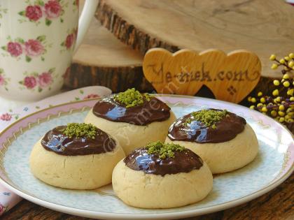 İçi Muhallebi Dolgulu Kurabiye