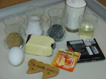 Çikolatalı Haşhaşlı Susamlı Kurabiye