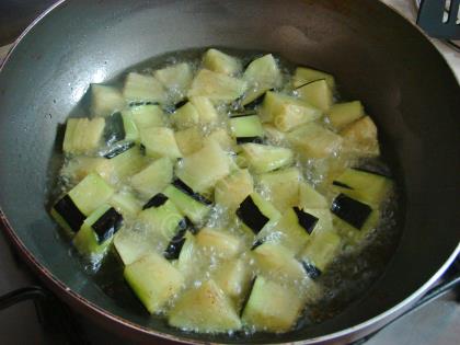 Patlıcanlı Mantar Sote