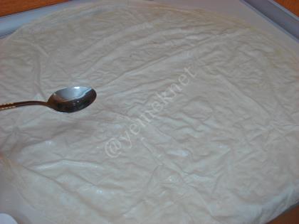 Yufkadan Fındık Lahmacun