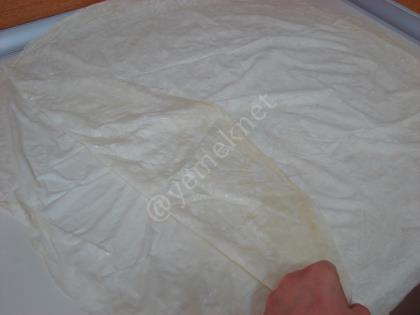 Yufkadan Fındık Lahmacun