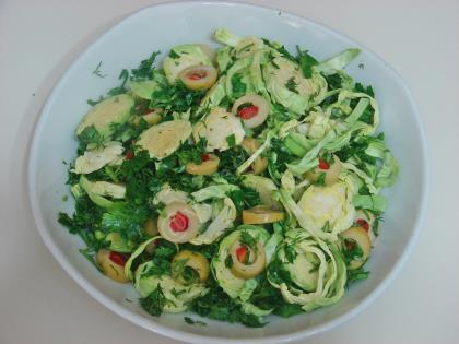 Brüksel Lahanası Salatası