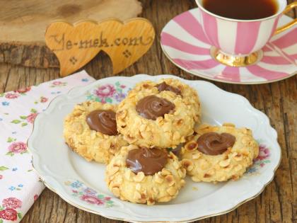 Çikolata Dolgulu Fındıklı Kurabiye