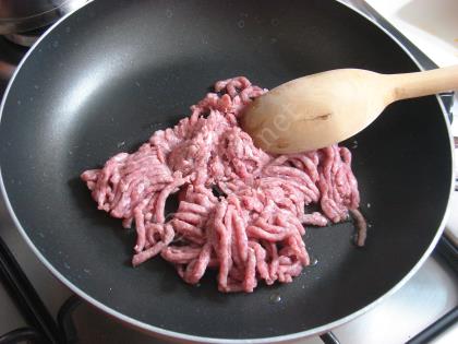 Fırında Kıymalı Mantar Dolması