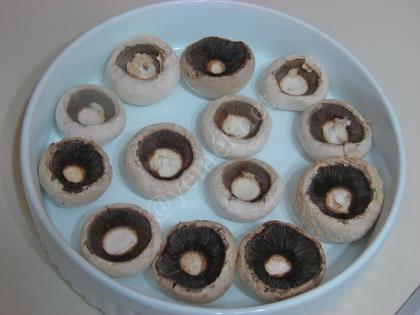 Fırında Kıymalı Mantar Dolması