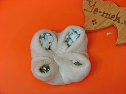 Peynirli Yonca Poğaça