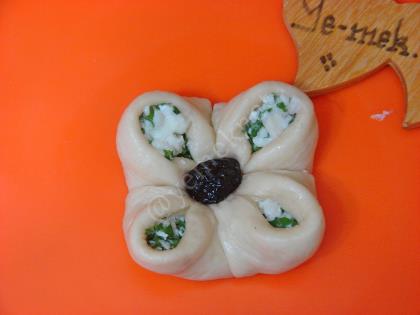 Peynirli Yonca Poğaça