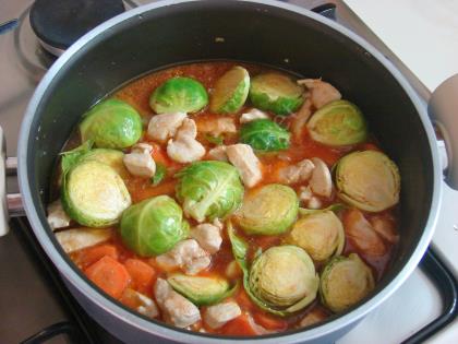 Tavuklu Brüksel Lahanası Yemeği