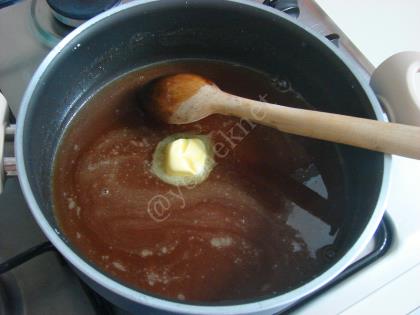 Ev Yapımı Karamel Sos