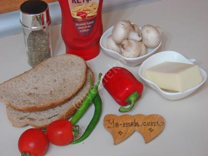 Mantarlı Ekmek Dilimleri