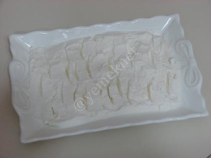 Kahvaltılık Ballı Süzme Yoğurt