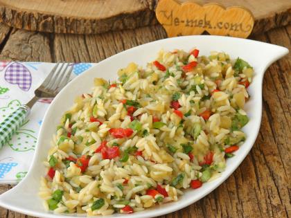 Arpa Şehriyeli Patlıcan Salatası