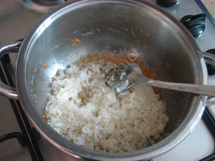 Arpa Şehriyeli Pirinç Pilavı