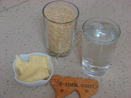 İki Renkli Arpa Şehriye Pilavı