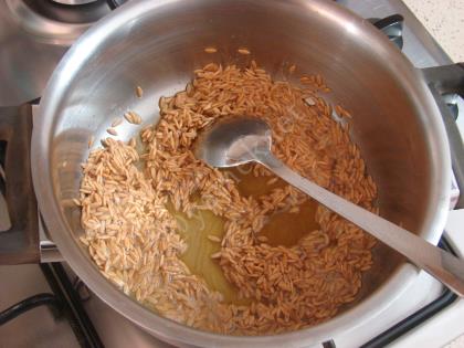 İki Renkli Arpa Şehriye Pilavı